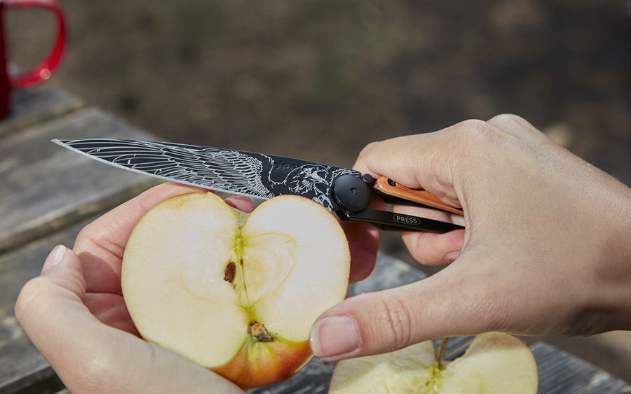 Customized Deejo knife